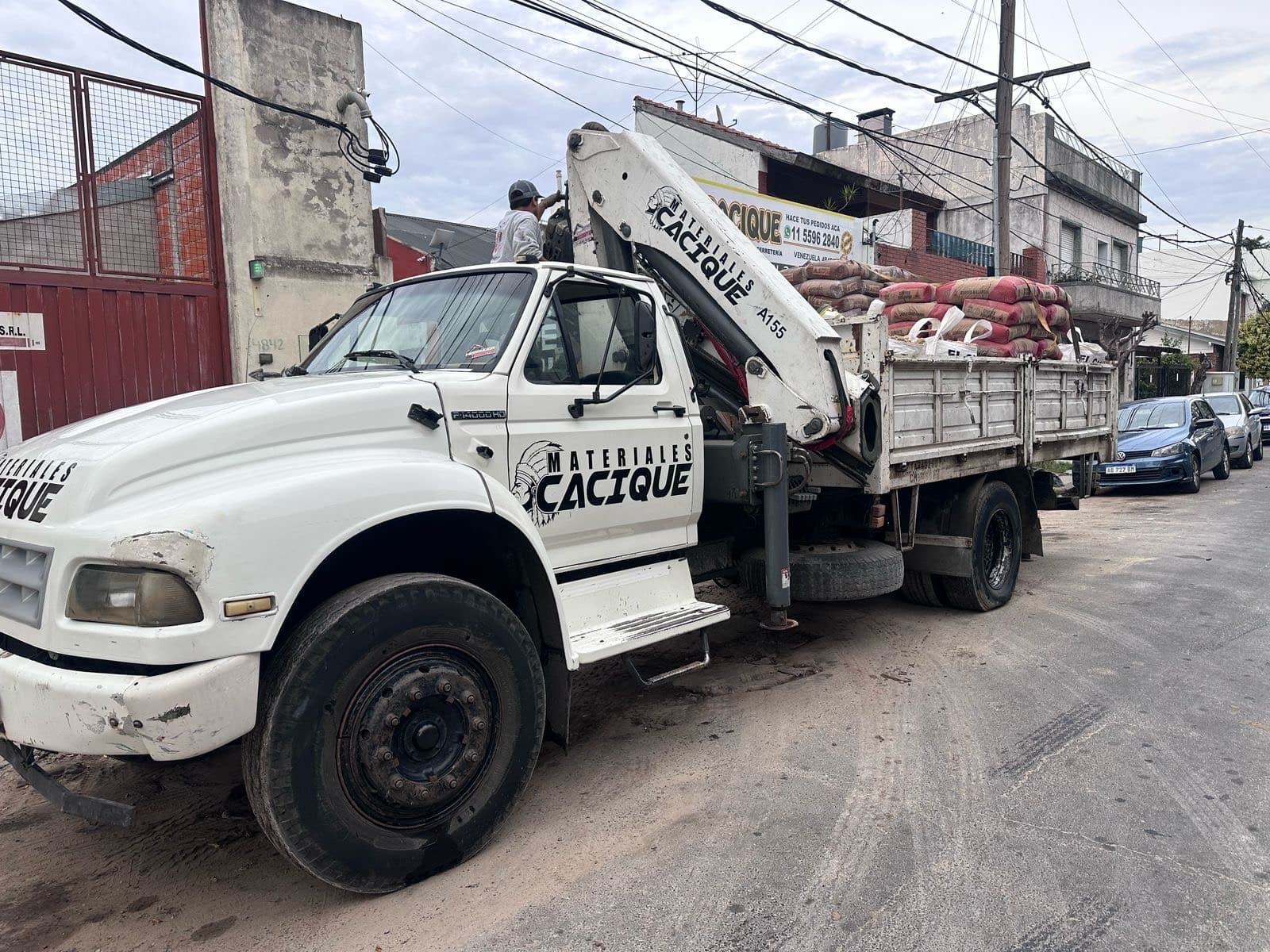 El Cacique Corralón y Ferretería